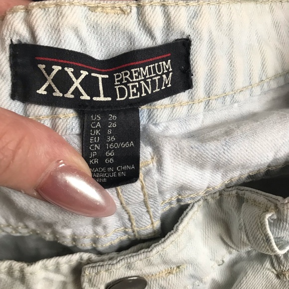 Betty Boop t shirt & denim shorts 🇺🇸 - Picture 11 of 13